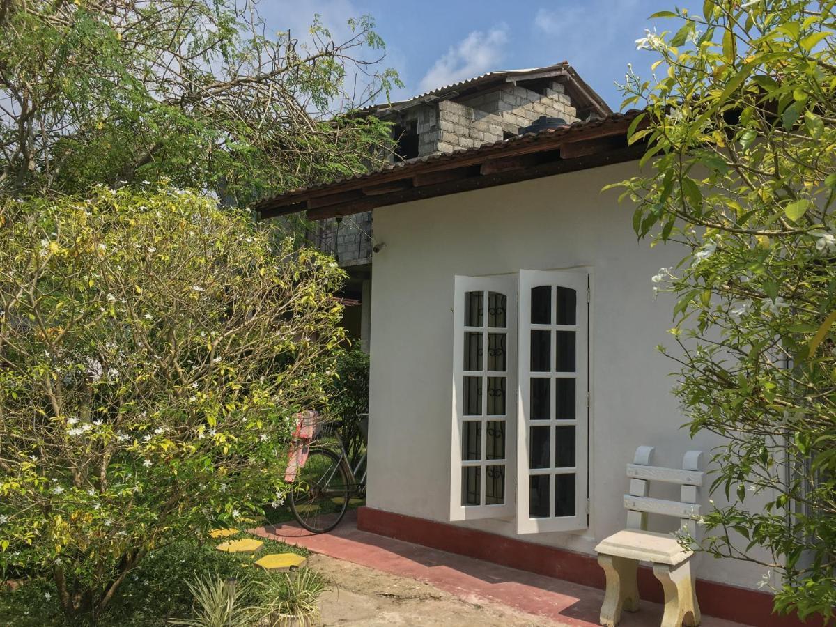 Silvas Surf Home Weligama Exteriér fotografie